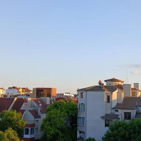 Privatunterkunft Private Bedroom, Kitchen&balcony